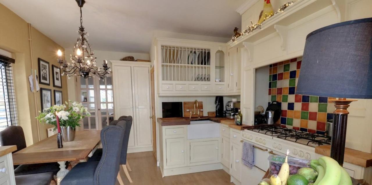 Cosy, Dog Friendly House On The Fringe Of The Brecon Beacons Villa Tredegar Exterior photo