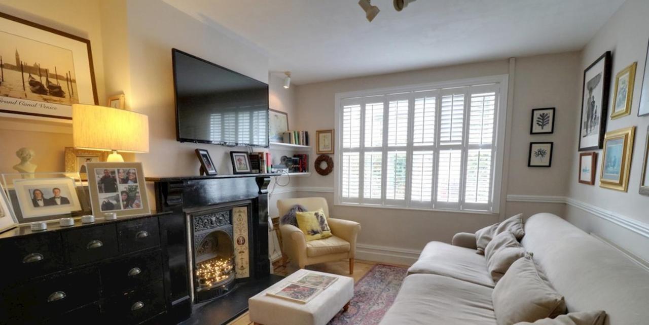 Cosy, Dog Friendly House On The Fringe Of The Brecon Beacons Villa Tredegar Exterior photo